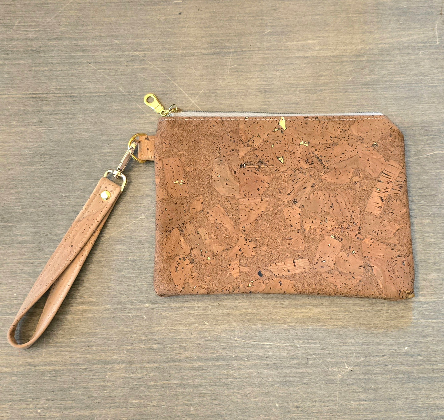 Wristlet bag