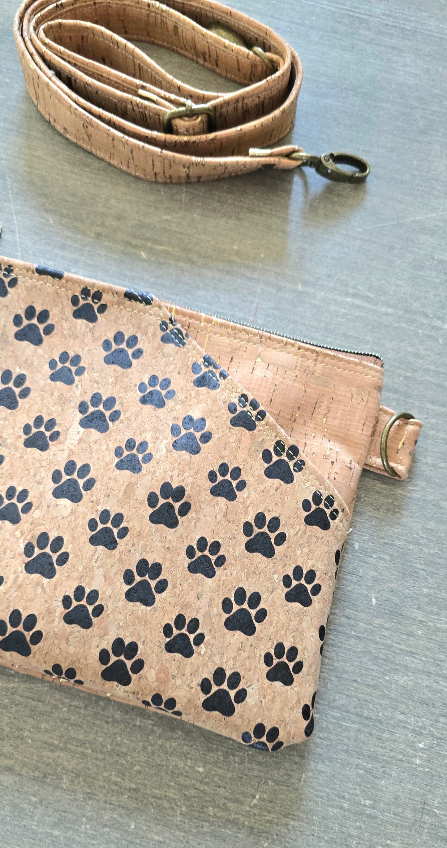 Puppy paw Crossbody Bag
