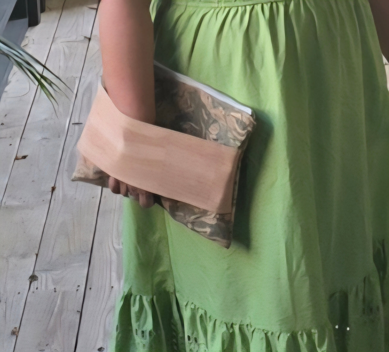 Extra Large Clutch