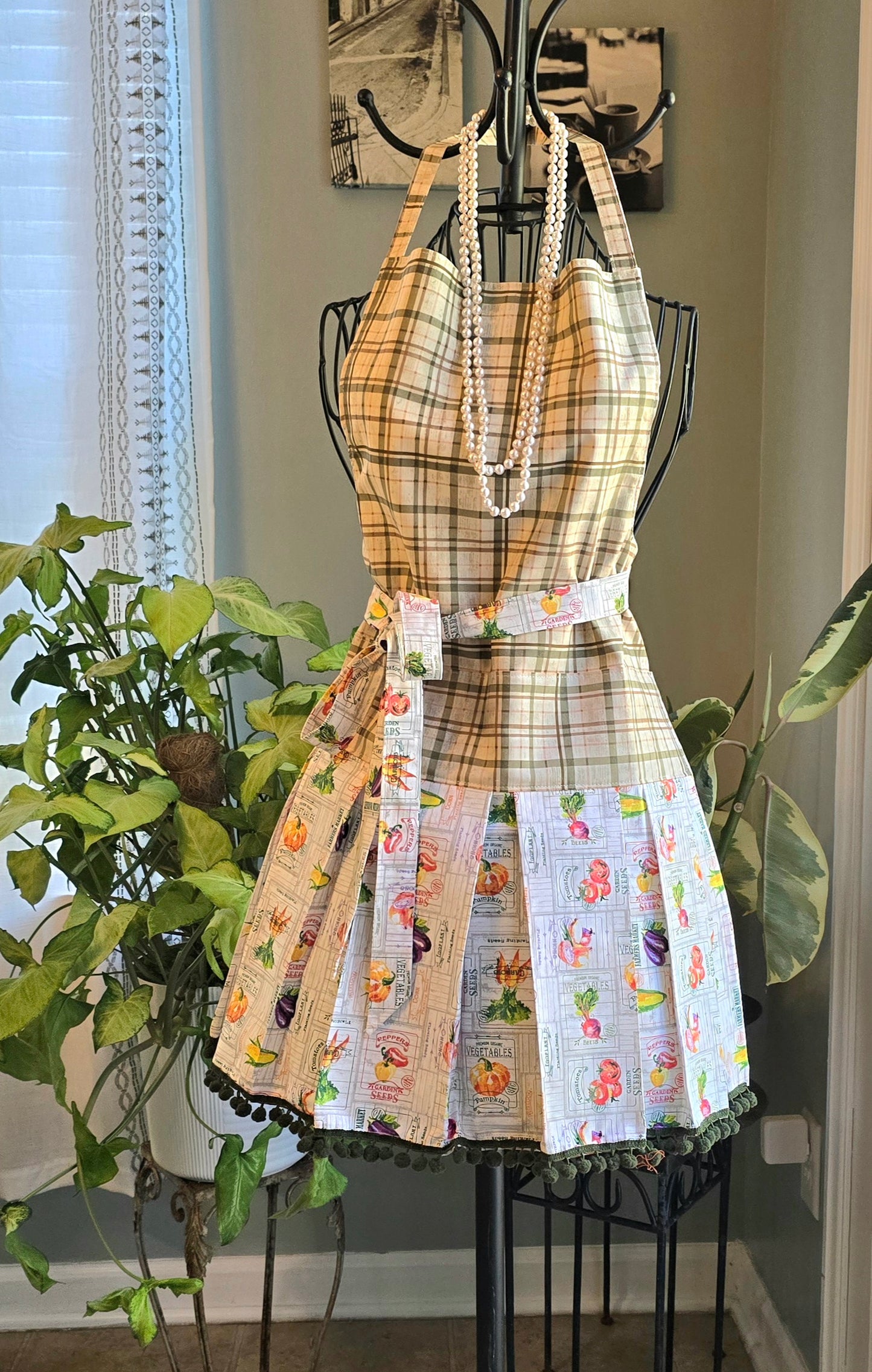 Retro Kitchen Apron