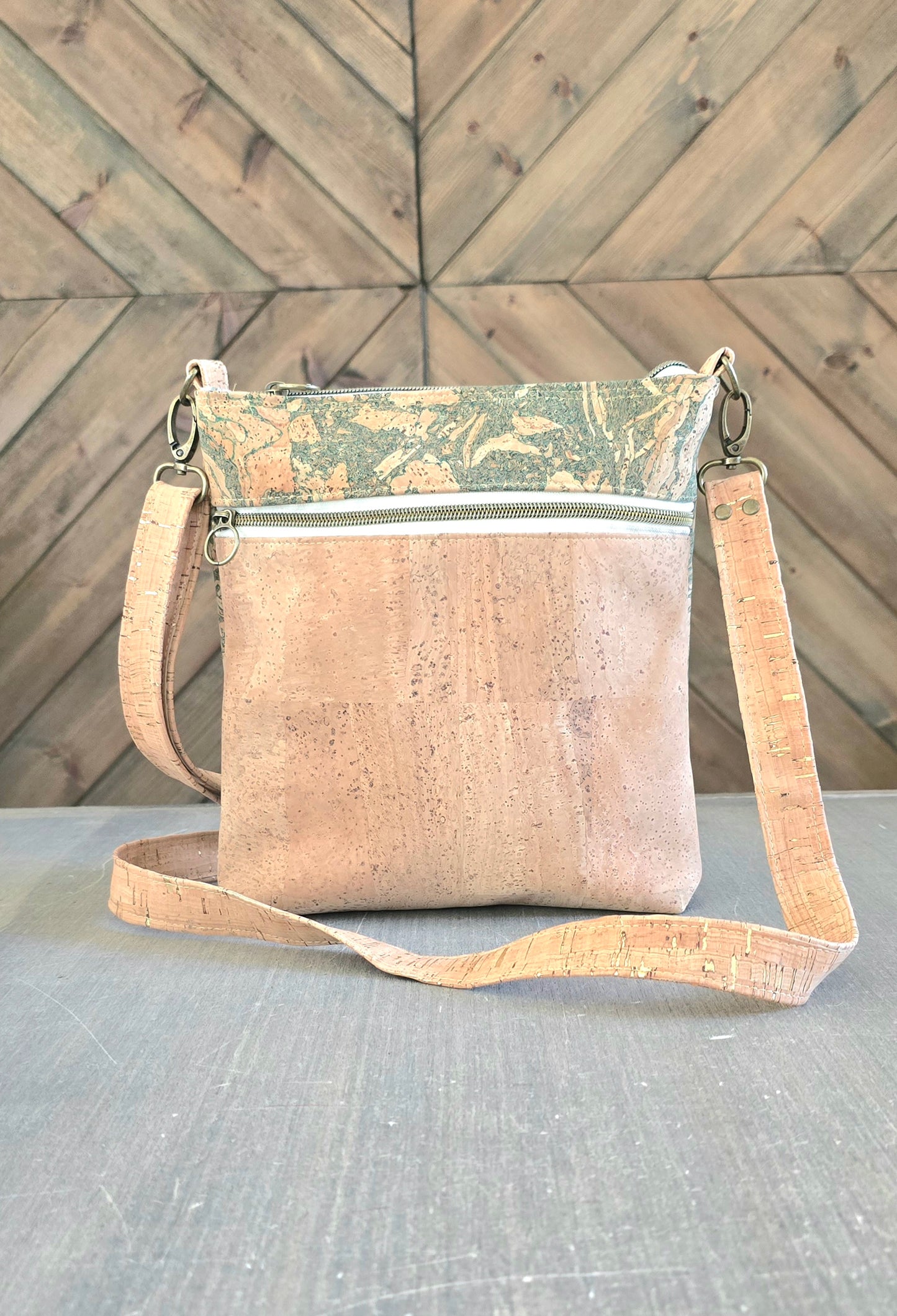 Natural cork crossbody bag