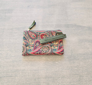 Paisley wristlets bag