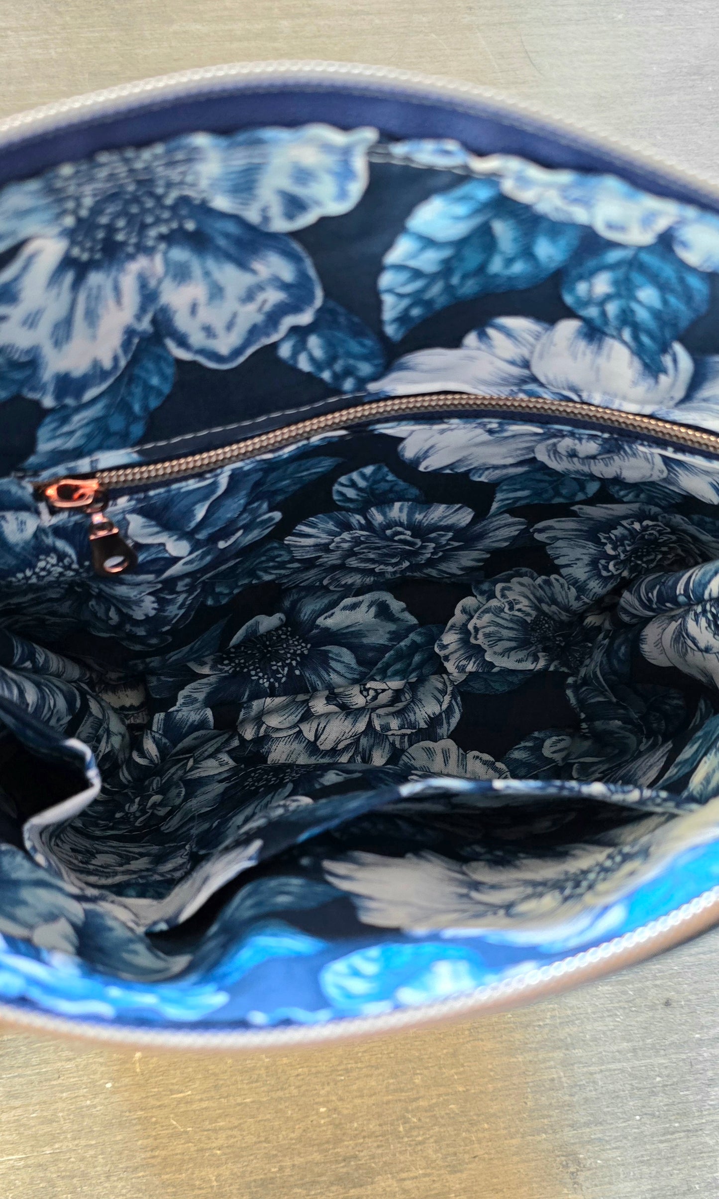 Crossbody/Shoulder Bag