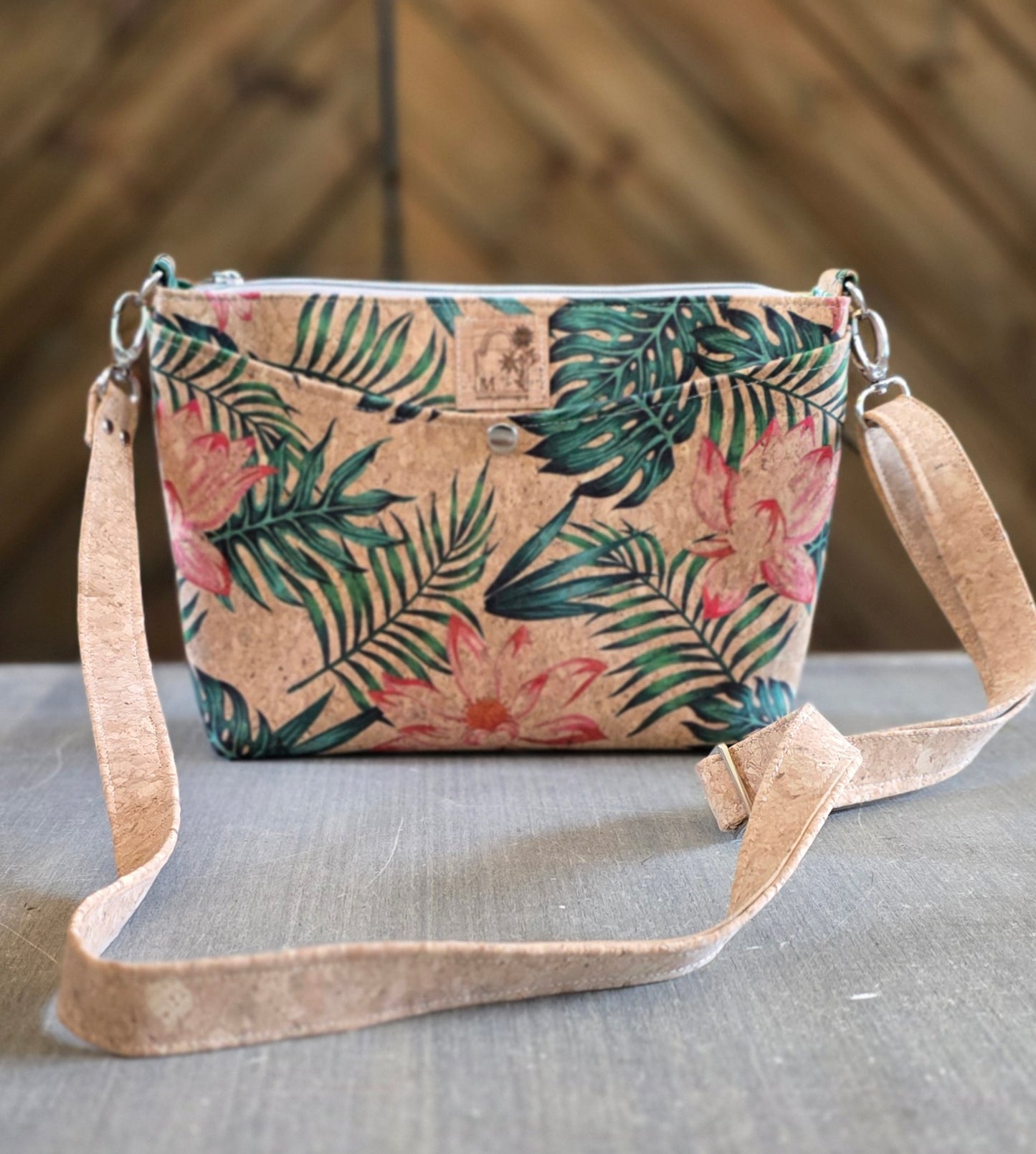 Palm leaf Crossbody Bag