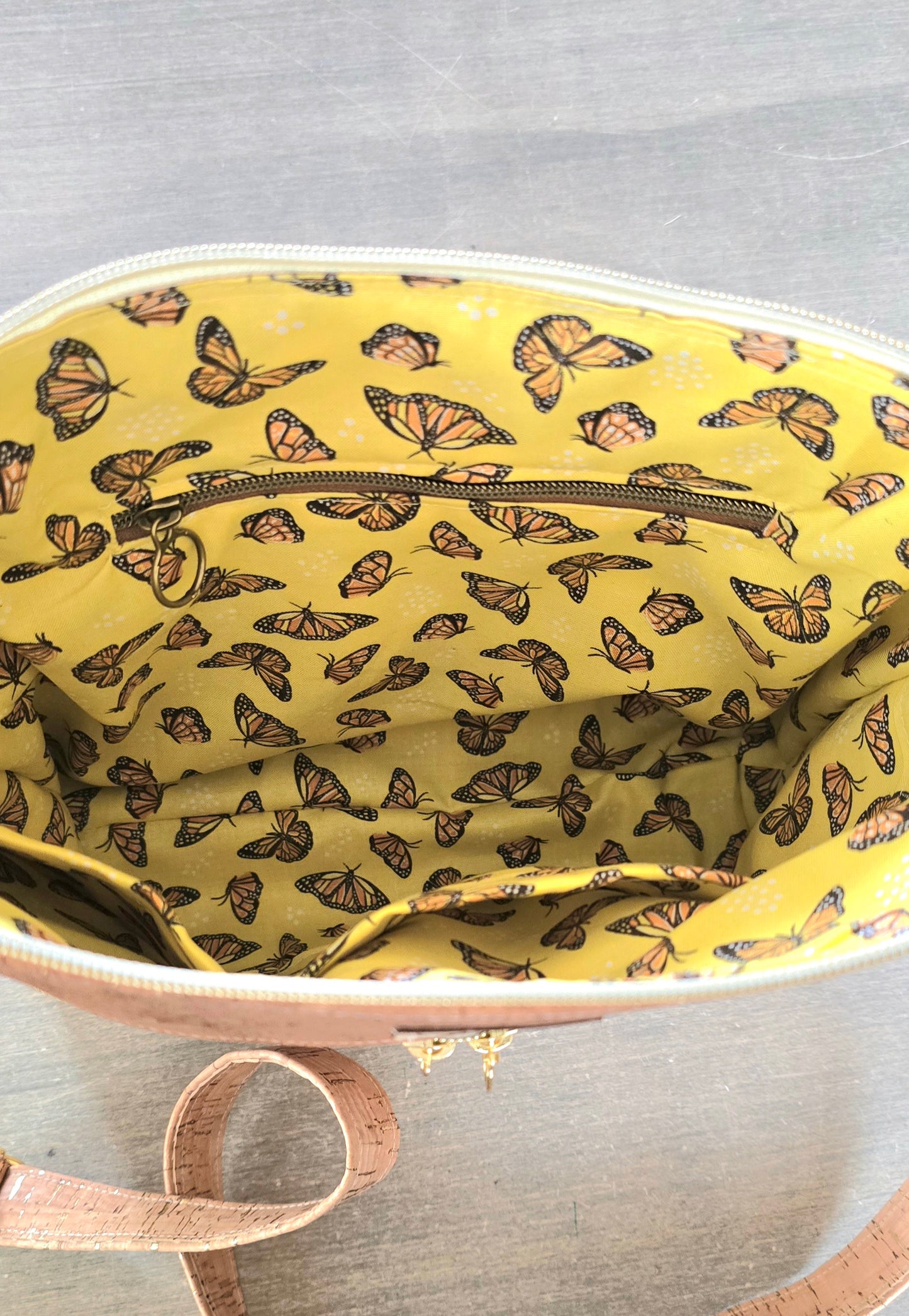 Large Crossbody/Shoulder Bag