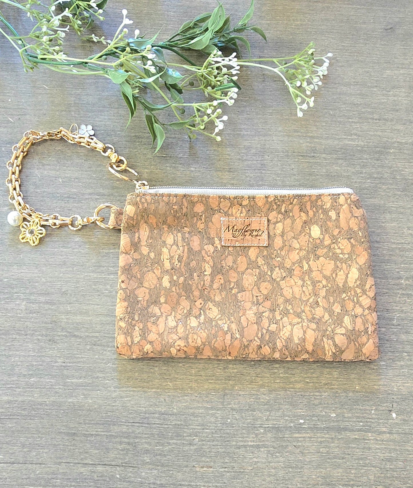 Wristlet bag